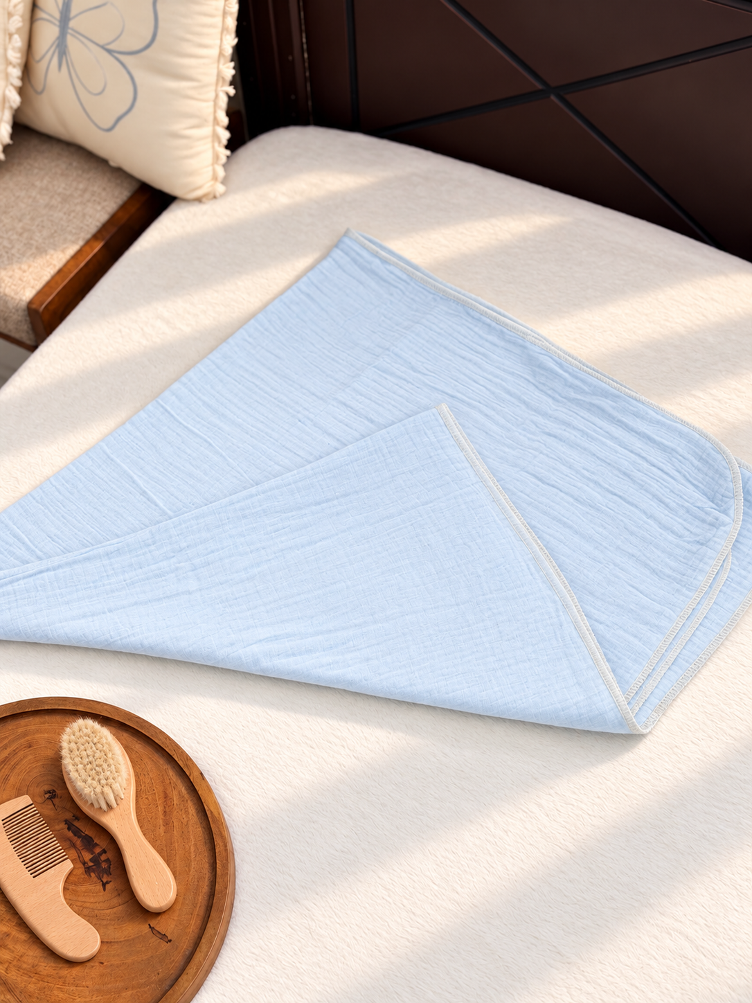MUSLIN SWADDLE