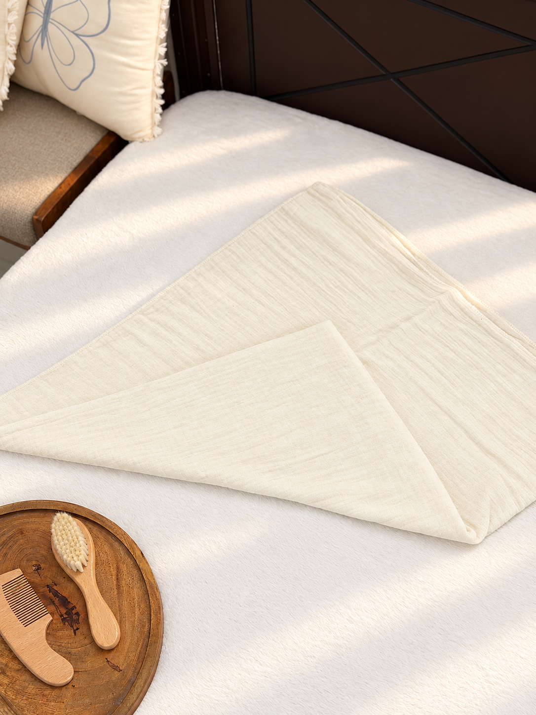MUSLIN SWADDLE